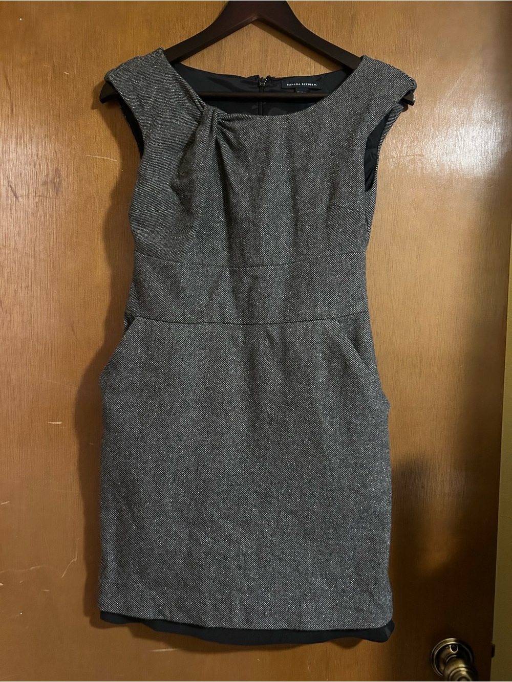 Banana Republic Charcoal Tweed Cap-Sleeve Sheath Dress
